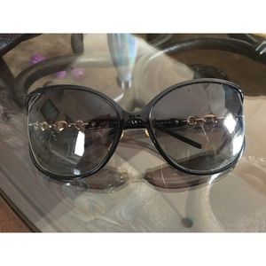 Gucci GG 4250/S Sunglasses